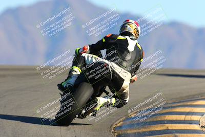 media/Jan-09-2022-SoCal Trackdays (Sun) [[2b1fec8404]]/Turn 12 Backside (130pm)/